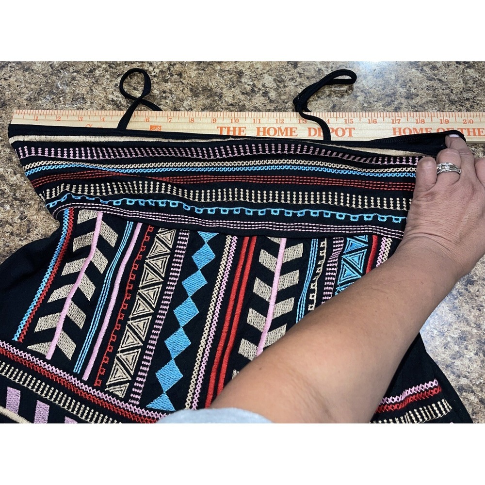 Savanna Jane Aztec Spaghetti Strap Tank Top Embroidered Boho Black Unique Sz SM - Picture 12 of 13